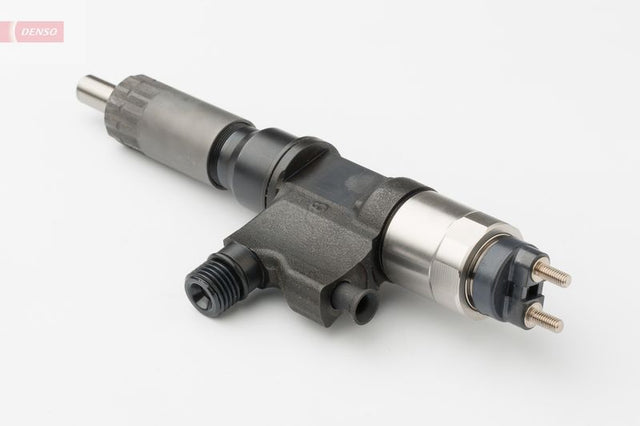 Denso Fuel Injector Nozzle DCRI105500 - image 3
