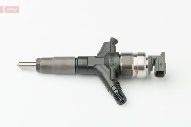 Denso Fuel Injector Nozzle DCRI107890 - image 2