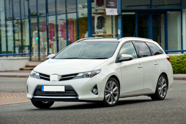 Fits Toyota Auris Estate 2013-2015 Front Wing Arch Liner Splash Guard Left Complete - image 2