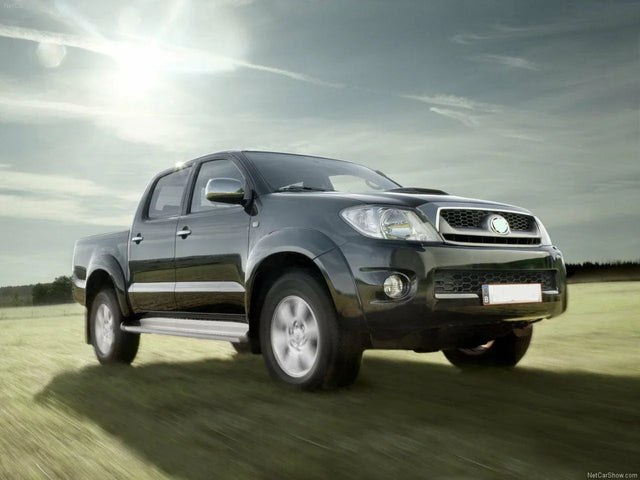 Fits Toyota Hilux 2009-2011 Front Bumper With Wheel Arch Moulding Holes Black - image 2