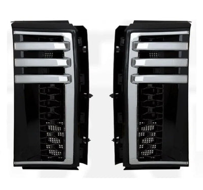 Range Rover Autobiography Ultimate L322 2009-2012 Side Vents Black & Chrome - tradevehicleparts.co.uk