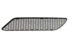 AA1039 Alfa Romeo 147 2005-2007 Front Bumper Lower Grille Passanger Side