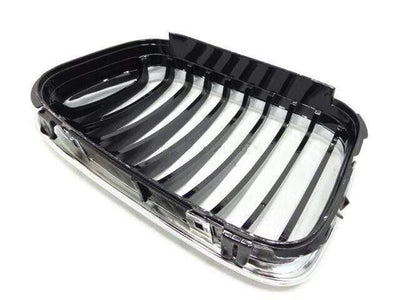 Fits BMW 3 E46 2001-2005 Front Kidney Grille Driver Side Black / Chrome 4 / 5 Door - tradevehicleparts.co.uk