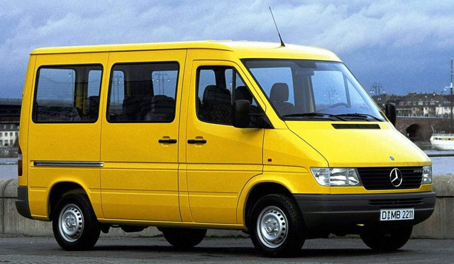 Fits Mercedes Sprinter 1995-2000 Front Wing Primed Pair Left & Right With Big Indicator Hole - image 2