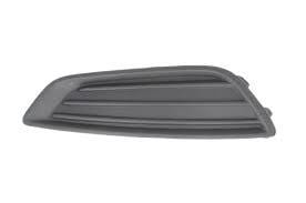 FD1643 Ford Focus 2014- Front Bumper Fog Grille Driver Side No Hole