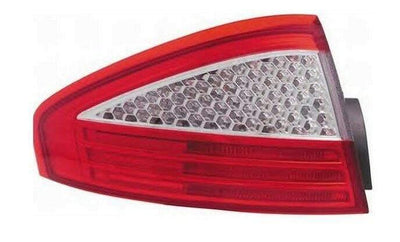 Fits Ford Mondeo Hatchback 2007-2010 Rear Light Lamp Outer Section Passenger Side - tradevehicleparts.co.uk