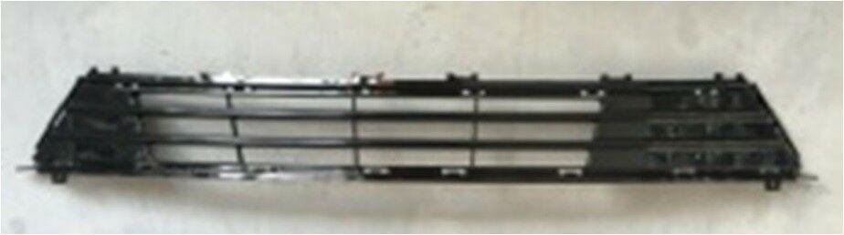 Ford Mondeo Vignale 2017- Front Lower Center Bumper Grille With Chrome Moulding