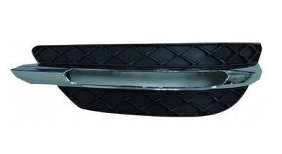 Fits Mercedes C-Class W204 Saloon 2011-2014 Fog Grille With Chrome Moulding Passenger Side - tradevehicleparts.co.uk