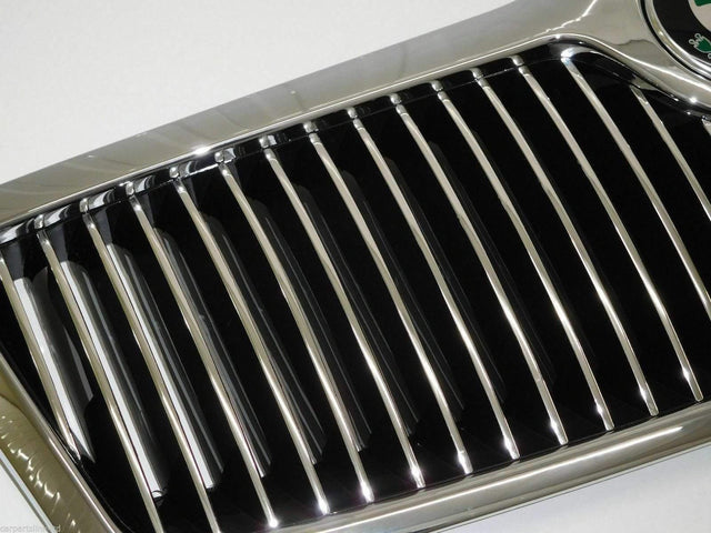 Fits Skoda Octavia 2004-2009 Front Main Grille With Chrome Frame And Slats Estate - image 2