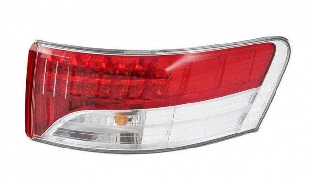 Fits Toyota Avensis Saloon 2009-2011 Rear Light Lamp Led Outer Section Driver Side - image 2