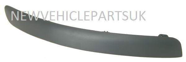 Toyota Yaris 2003-2005 Front Bumper Moulding Mat-Black Right