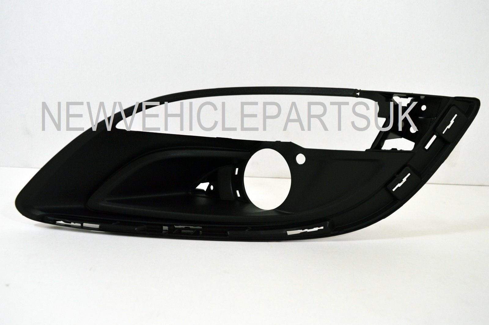 Vauxhall Astra J 2012-2015 Front Bumper Fog Grille Wigh Fog Hole Passenger Side