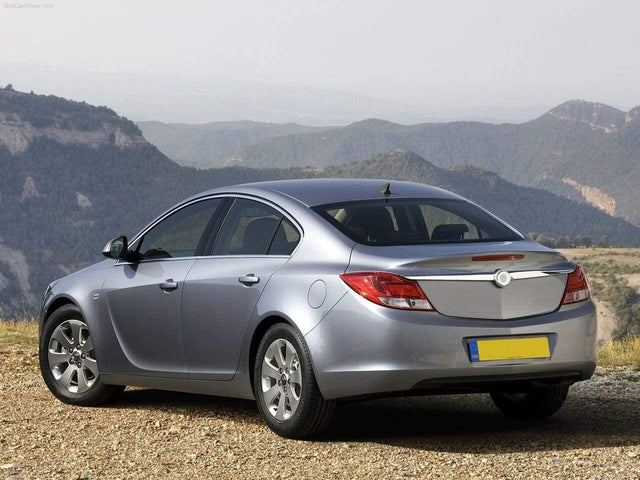 Fits Vauxhall Insignia 2009-2013 Rear Bumper Primed No PDC Holes Saloon & Hatchback - image 2