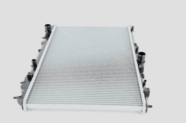 Fits Volvo V40 1995-2004 Radiator (1.6 I 16V, 1.8 I 16V, 2.0 I 16V Petrol) (Manual/Automatic) (With/Without Ac) - image 2
