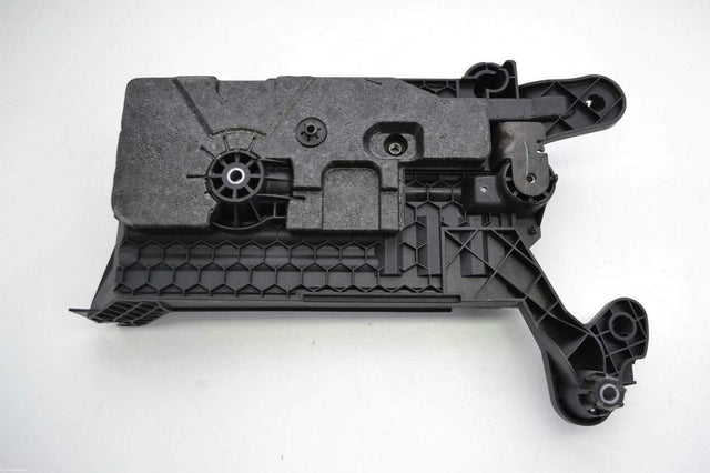Fits VW Golf Mk7 2013-2017 Battery Tray Holder - image 2