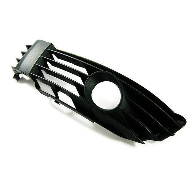 VW Passat B5 B5.5 2000-2005 Front Bumper Fog Grille Passenger Side 